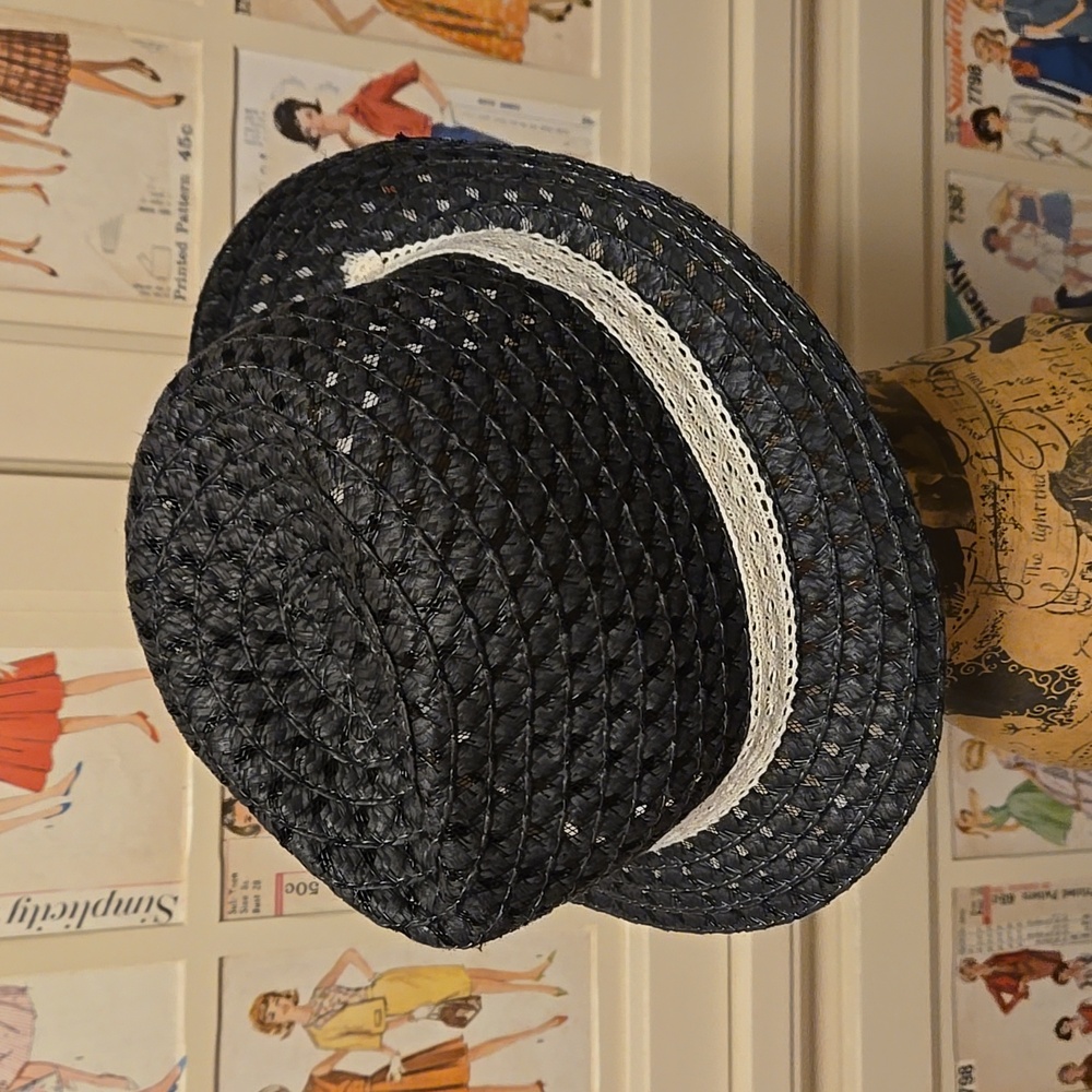 Black Straw Derby Hat - image 5